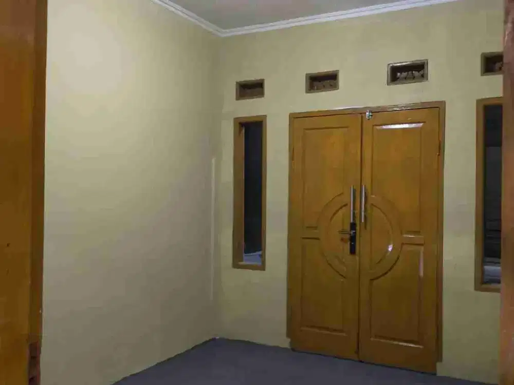 Rumah Bagus Terawat Siap Huni di Terusan Cimahi