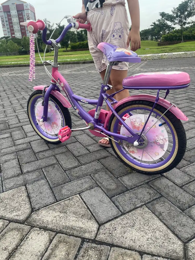 Sepeda anak perempuan 16 inch