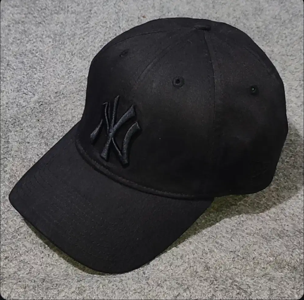 TOPI NEW ERA FLEXFIT NEW YORK YANKEES ORIGIN