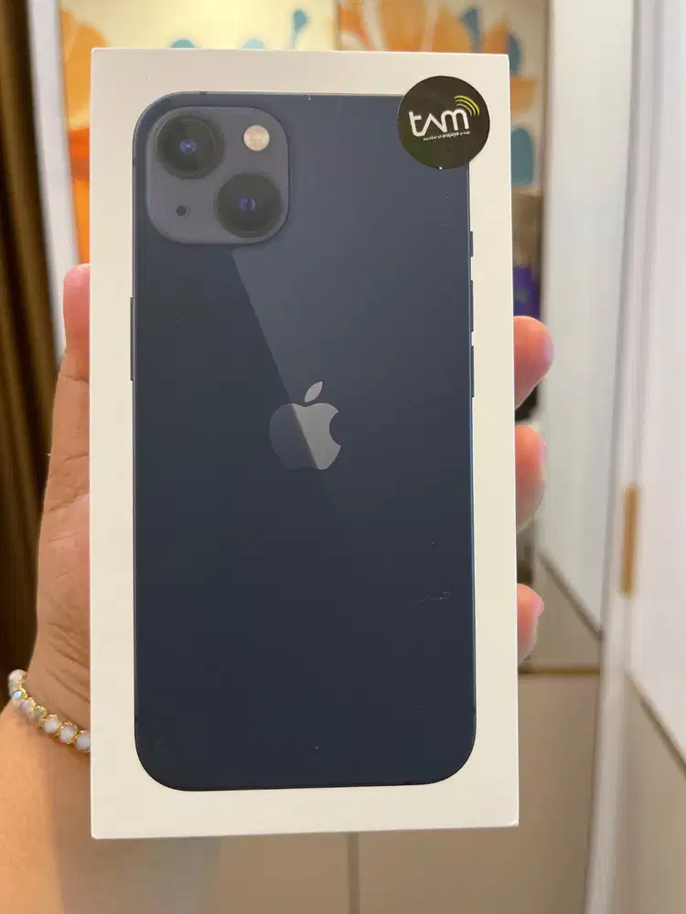 iPhone 13 128gb midnight