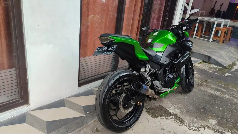 Kawasaki z250 Tahun 2016