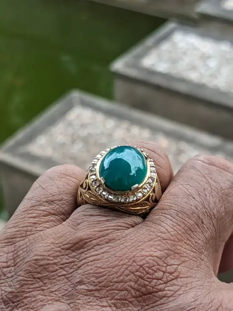 Batu bacan bluish