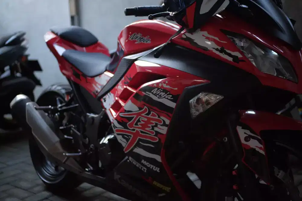 Ninja 250 fi 2013 merah