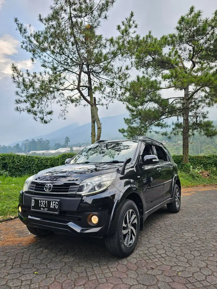 Toyota Rush 2017 Bensin