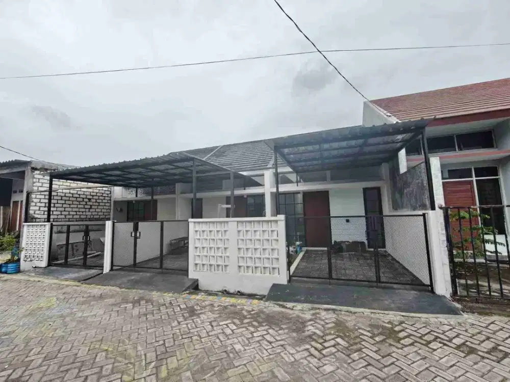 3 Unit Rumah Baru siap Huni di Jl Banyu Urip, Menganti, Gresik