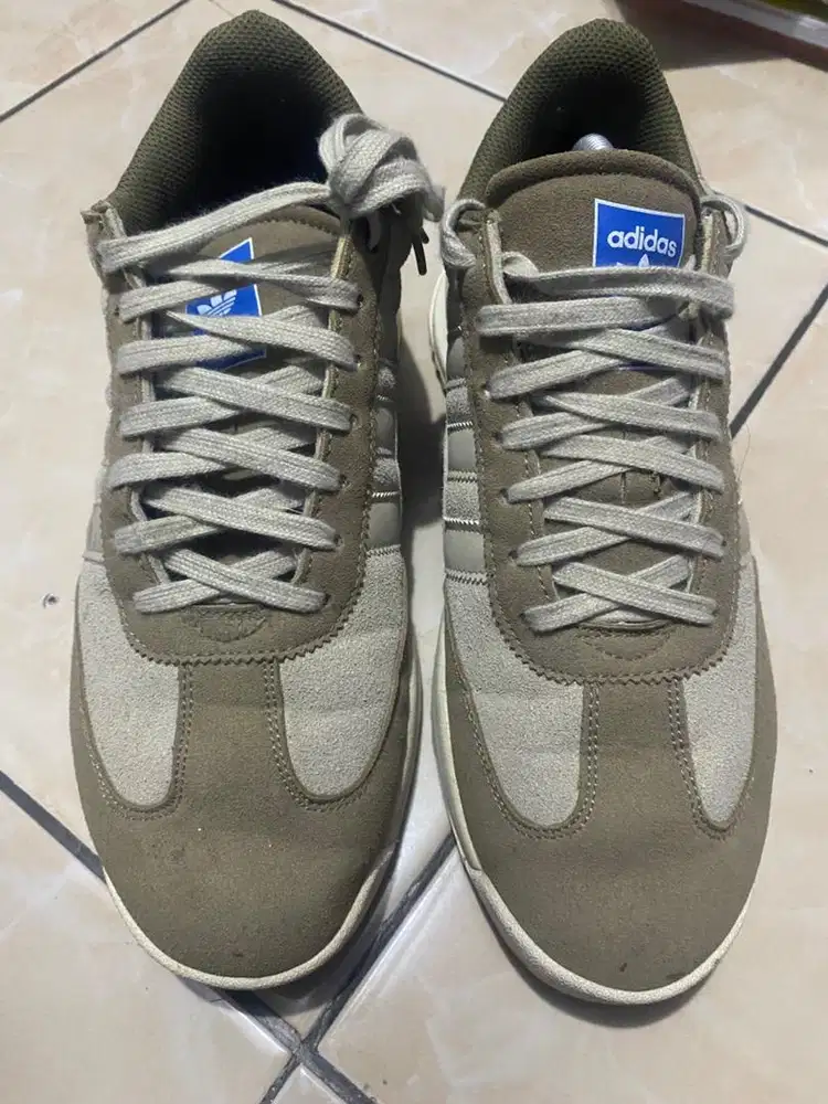 Adidas SL 72 size 44