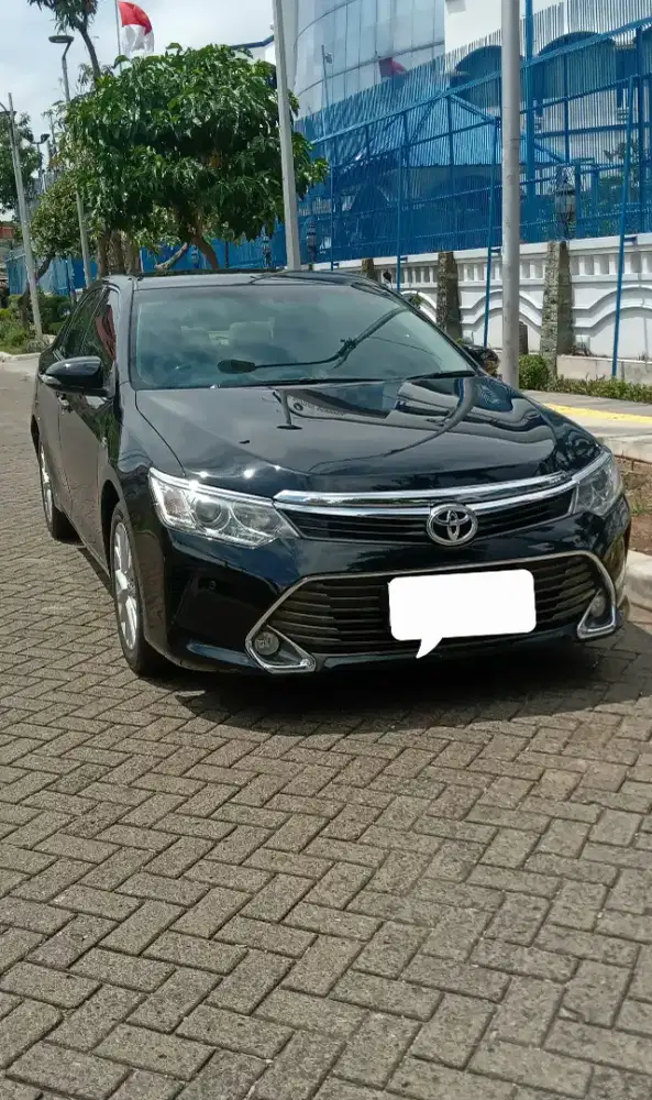 ( TDp 20 Jt ) Camry 2.5V CKD Hitam met 2016
