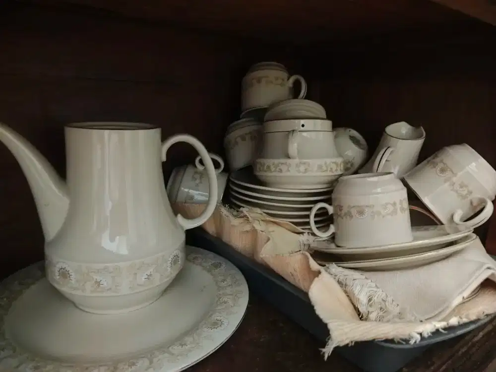 1 set kopi&teh porselen kunkun