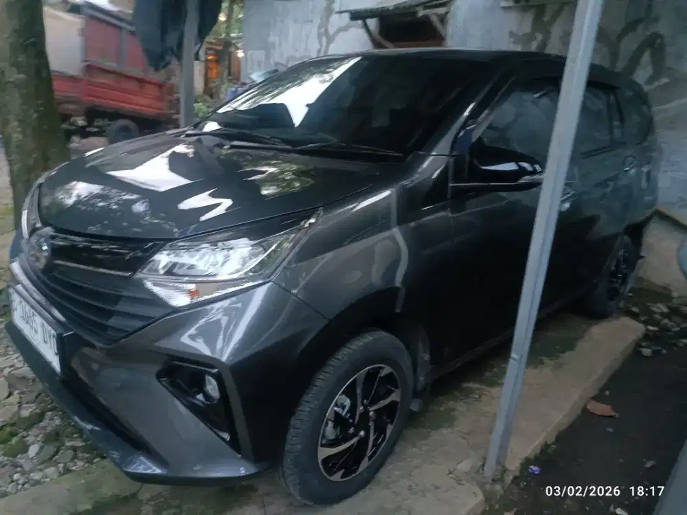 Mobil disewakan plus driver