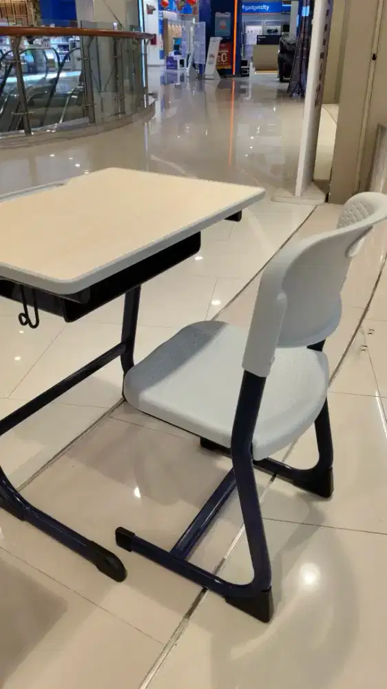 Set meja Sekolah Auric