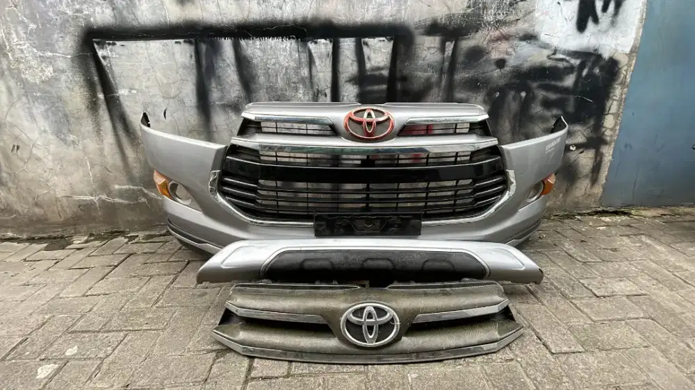 BAMPER INNOVA REBORN VENTURER OLD