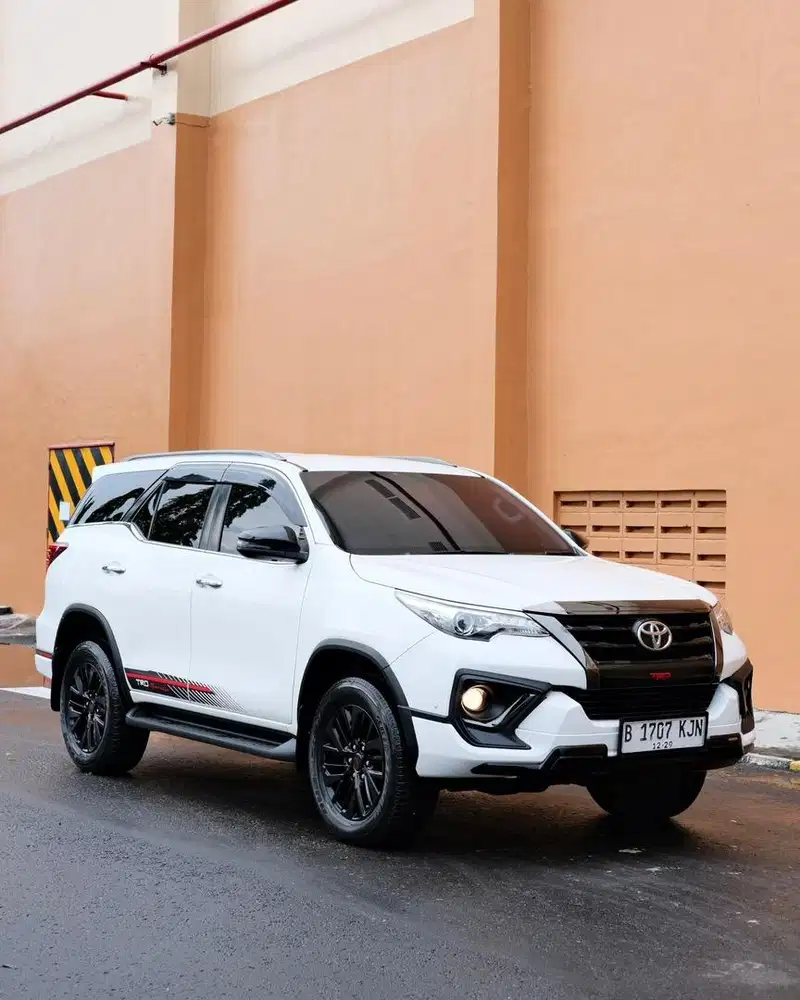 (DP 10jt) ALL NEW FORTUNER VRZ TRD 2.4 DIESEL AT 2020