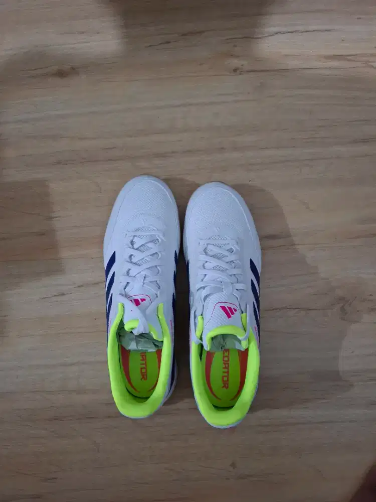 Sepatu Futsal Adidas Predator League in BNOB