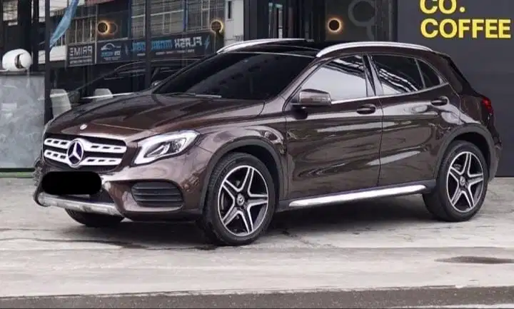 MERCEDES-BENZ GLA200 (2018)