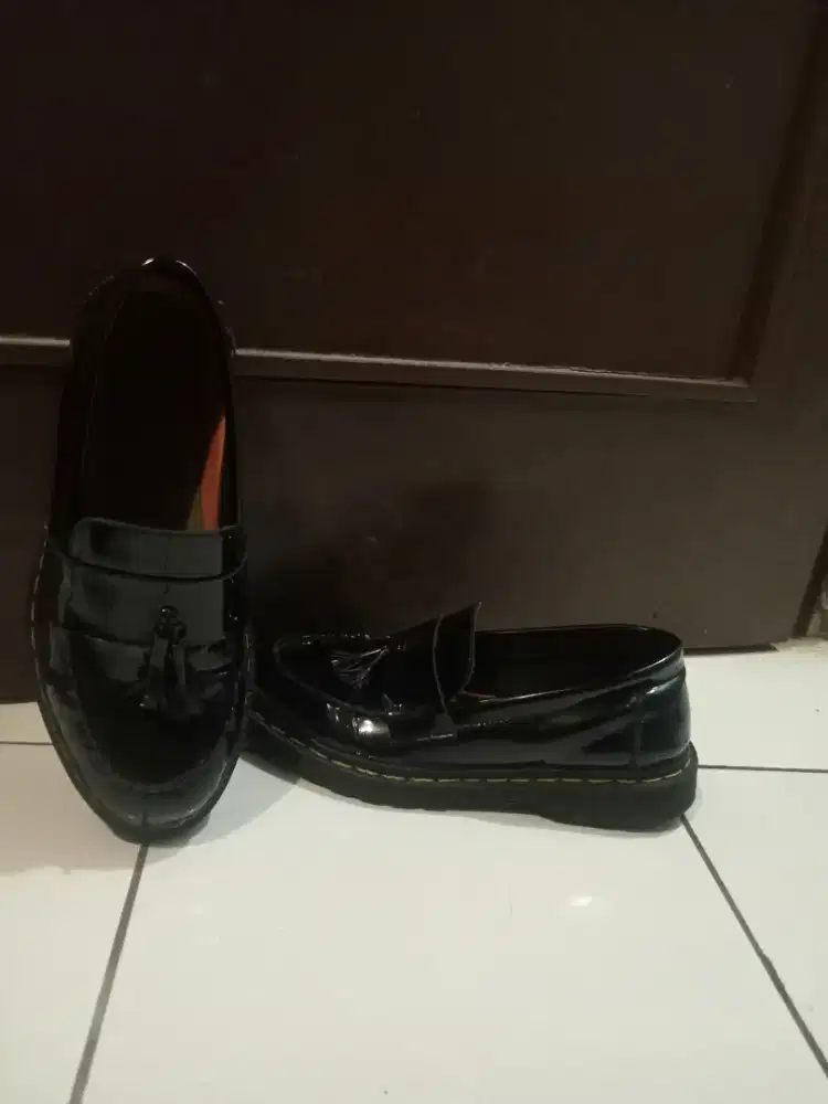 Sepatu loafers second