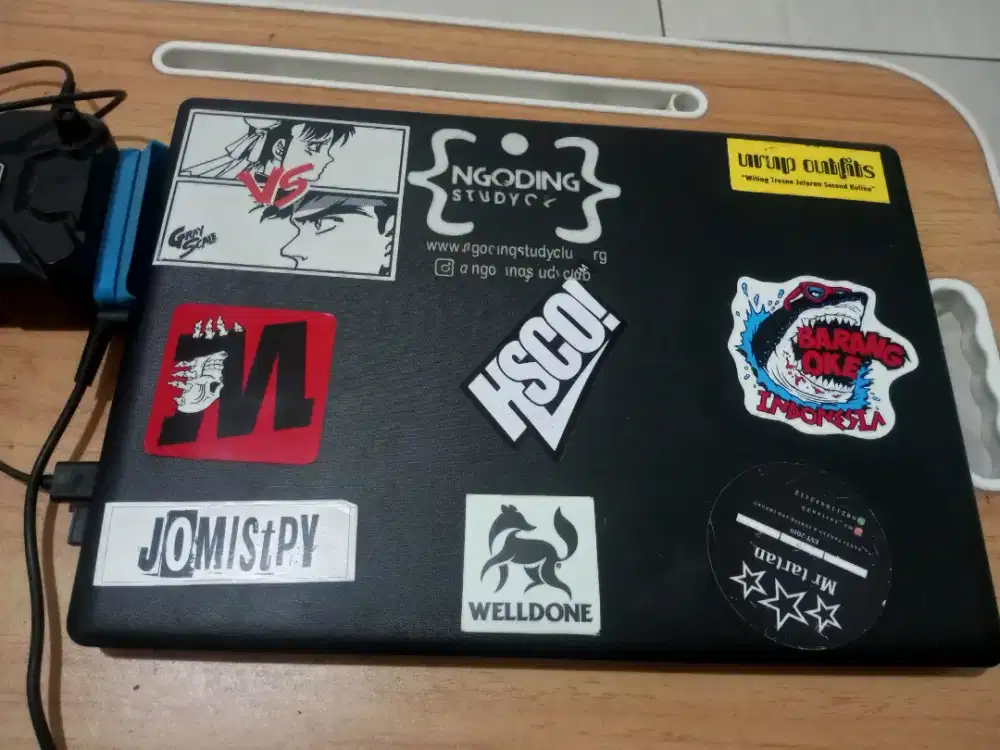 Lenovo ideapad 110 AMD A9 RAM 4GB HDD 1TB