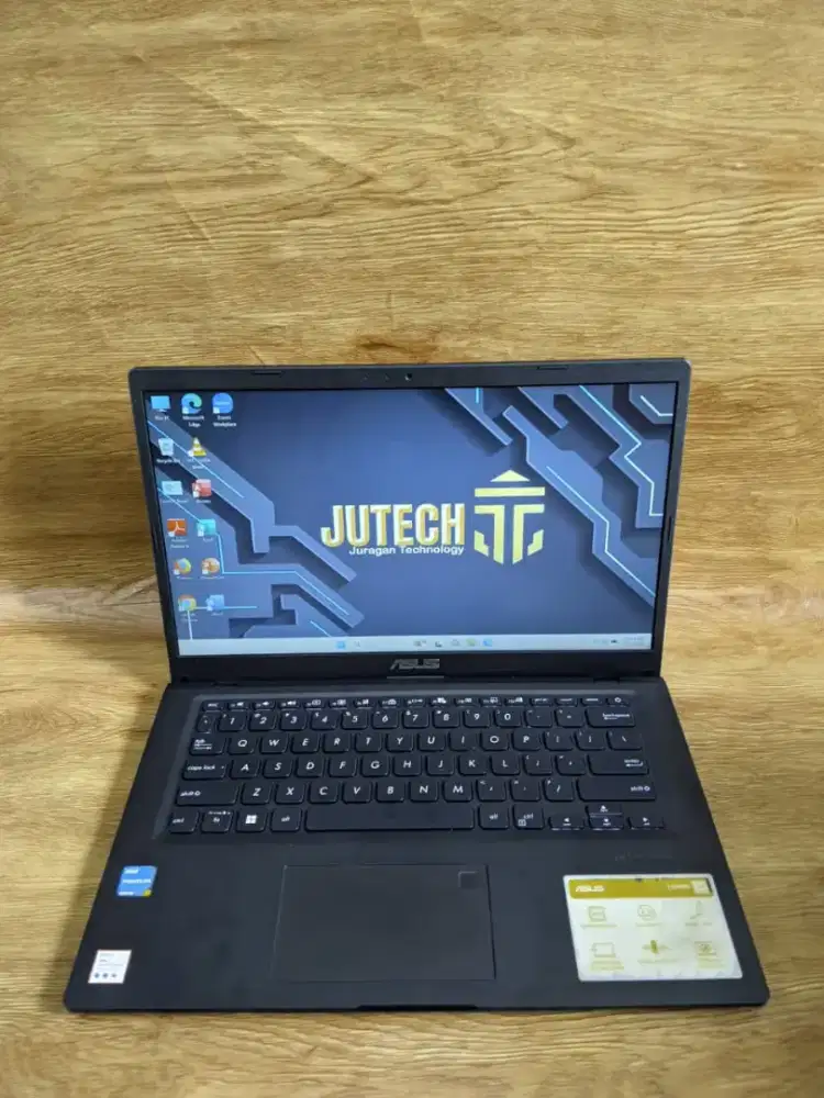 Laptop Asus Vivobook Slim Intel Pentium Gold Ram 8GB Siap pakai