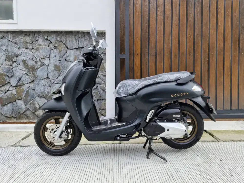 DP 999RB⁉️SCOOPY 2025 ! LOW KM ! PAJAK HIDUP !