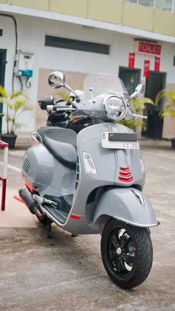 Dijual Vespa GTS Super Sport 150 i-Get ABS 2022