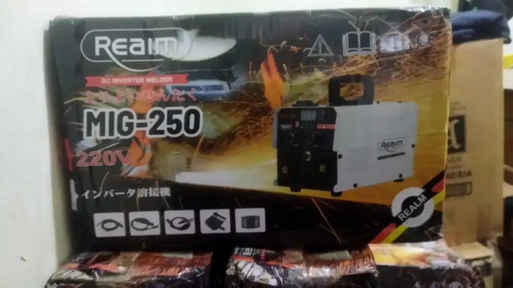 Mesin Las merek REAIM ( MIG-200, MIG-250, MIG-400)