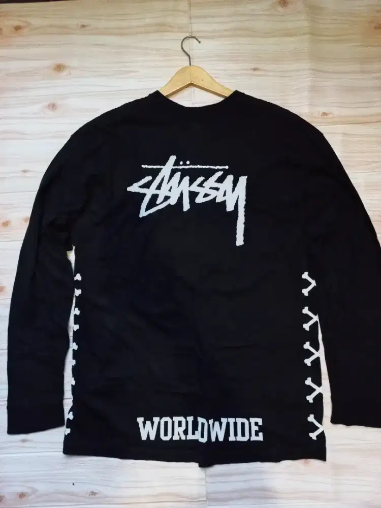 Kaos Stussy Long Sleeve