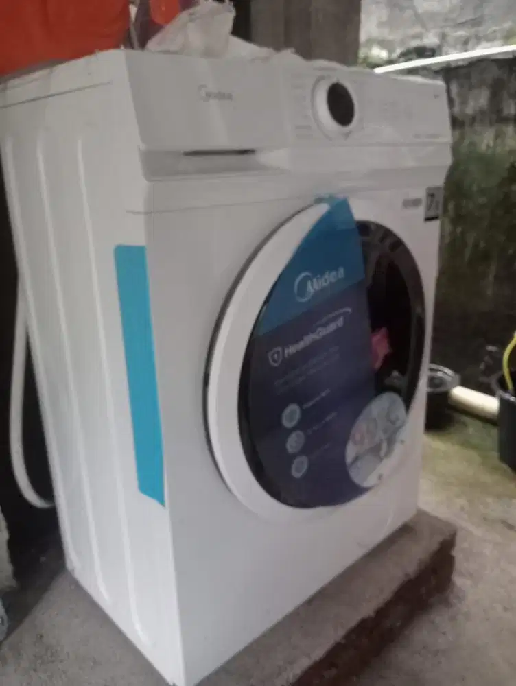 MESIN CUCI MIDEA