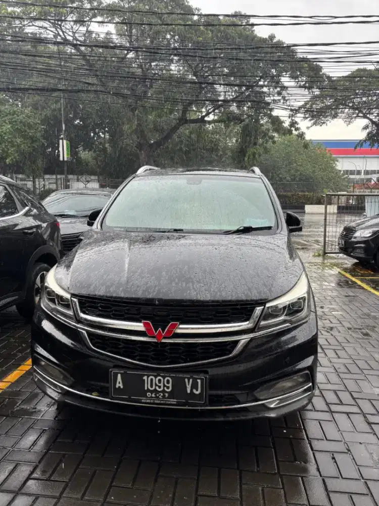 Dijual segera wuling Cortez 2020 captain seat