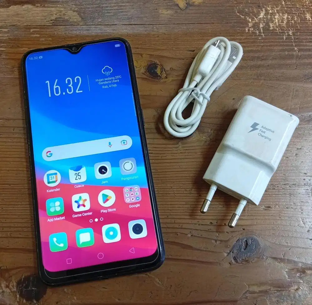 oppo A5 3/32 carger saja dus tidak ada hilang saat pindahan