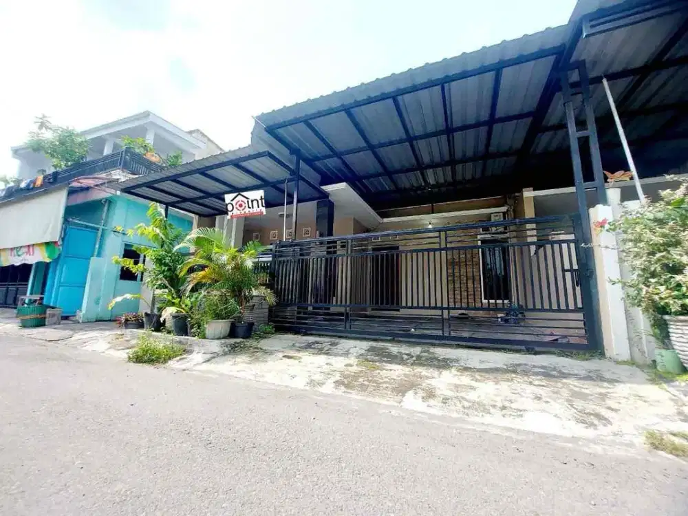 Rumah Bagus Include Furnish Dekat Stadion Dan In/Exit Gate Tol