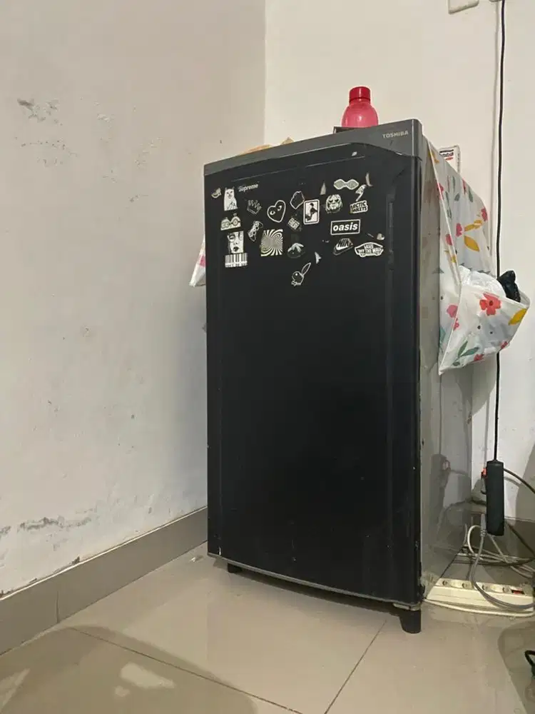 KULKAS 1 PINTU TOSHIBA GLACIO