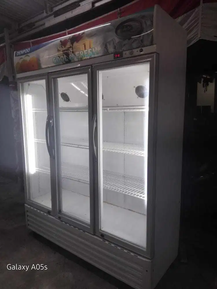 ShowCase / Kuklas Bekas