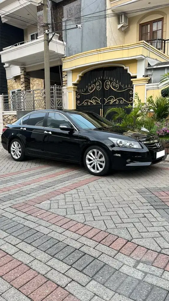Honda accord 2011 cp2 Full original low km