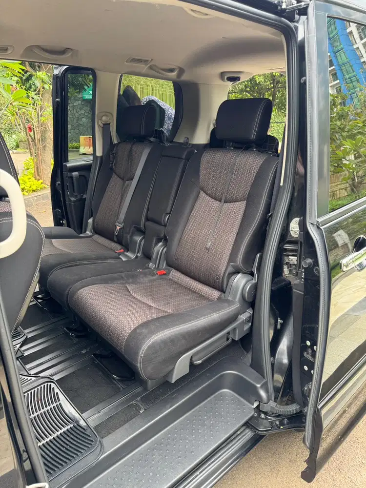 Nissan Serena 2017 Hybrid