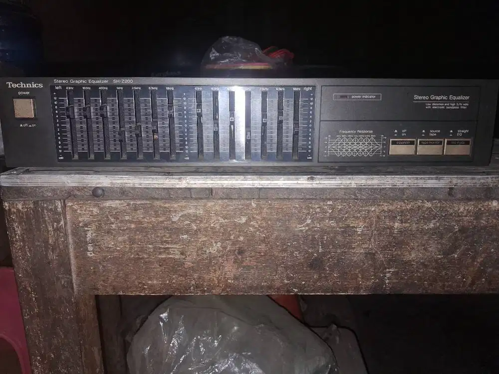 jual Equalizer Grafis Stereo Technics SH-Z200