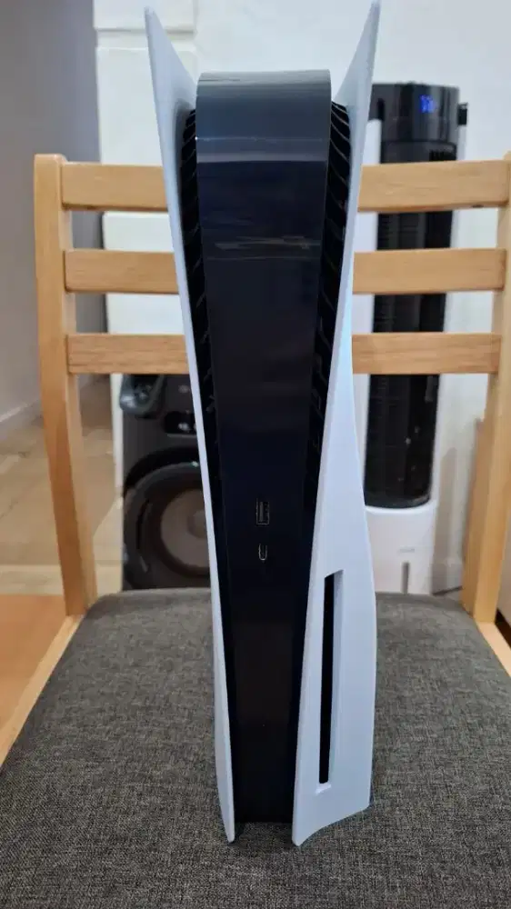 PS5 Disc Ex Resmi Indo (Batangan hanya Konsol)