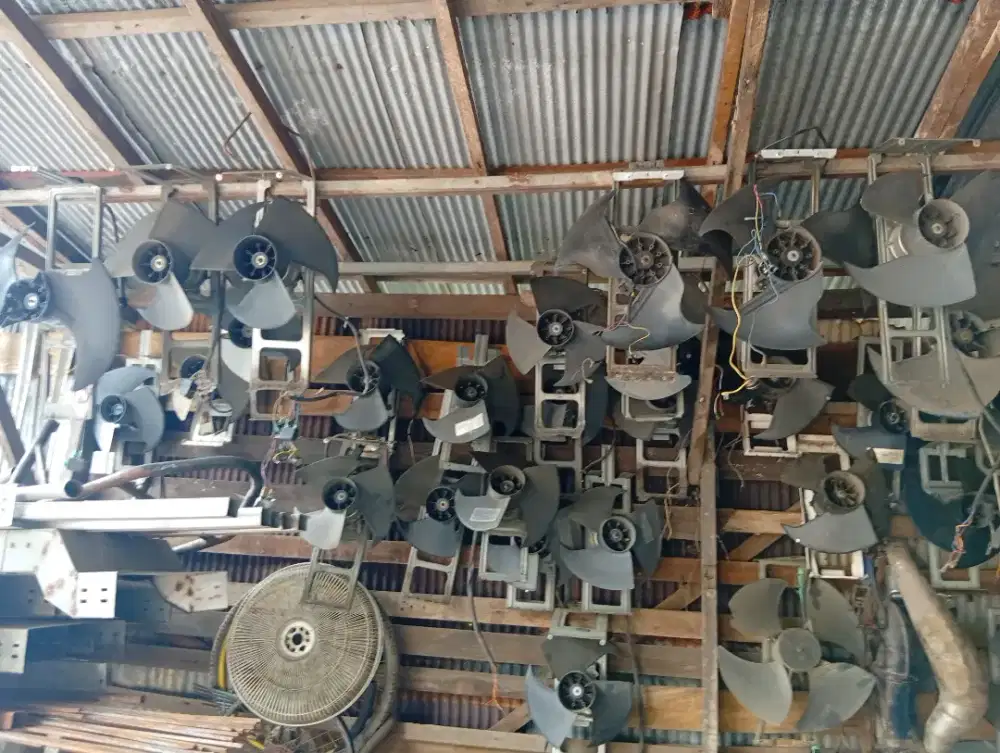 Jual  AC outdoor siap pakai. Bisa di antar garansi 1 minggu