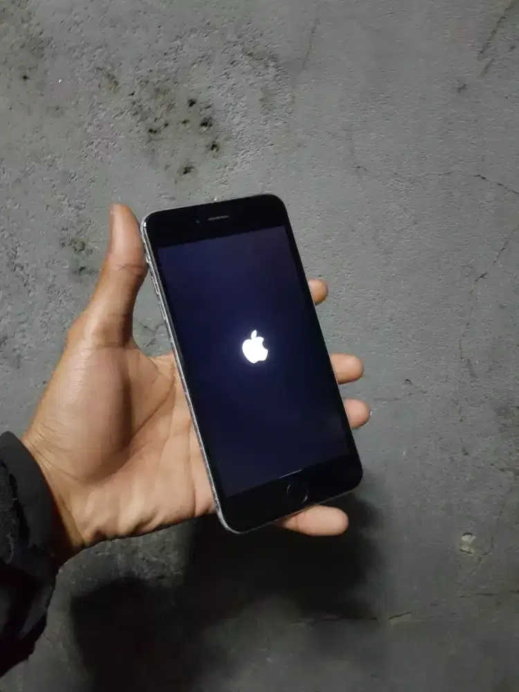 iphone 6s plus 128GB