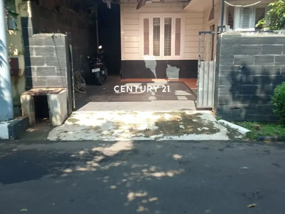 Dijual Rumah Tua Di Pejaten Jaksel RR 17786
