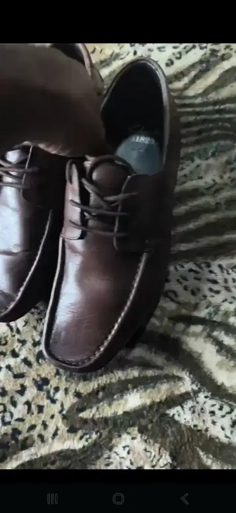 Clark size 41 like new