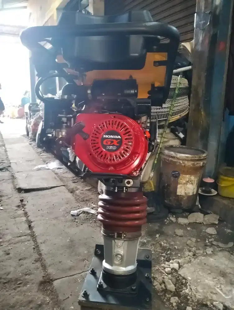 Stamper proquip mesin Honda