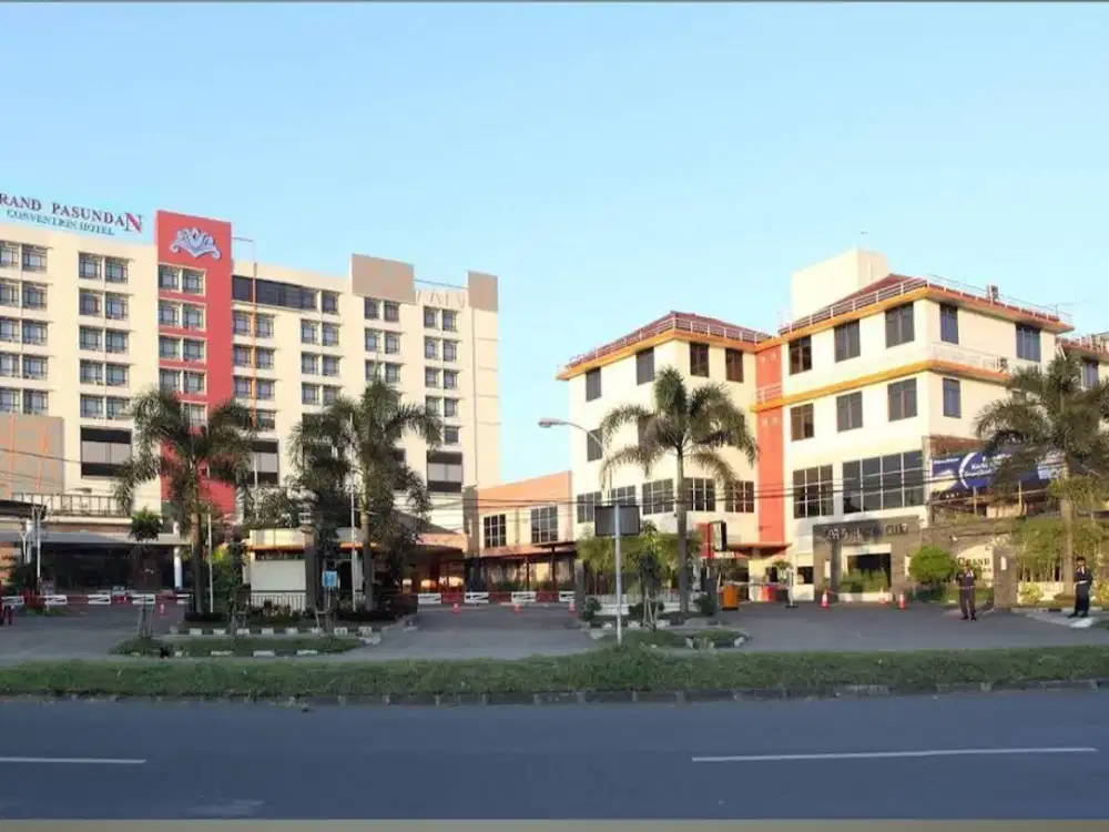 Hotel Bagus Bintang 4 Aktif Furnished Strategis Di Tengah Kota Bandung