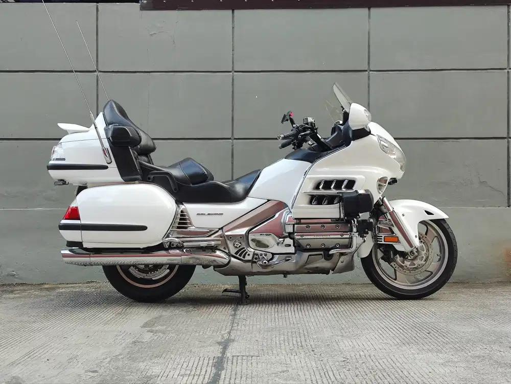 HONDA GOLDWING GL 1800 2011 FULLPAPER FULL SPEK SPEC SANGAT ISTIMEWA