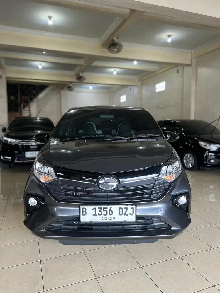 Daihatsu Sigra R Manual 2024 Abu-Abu