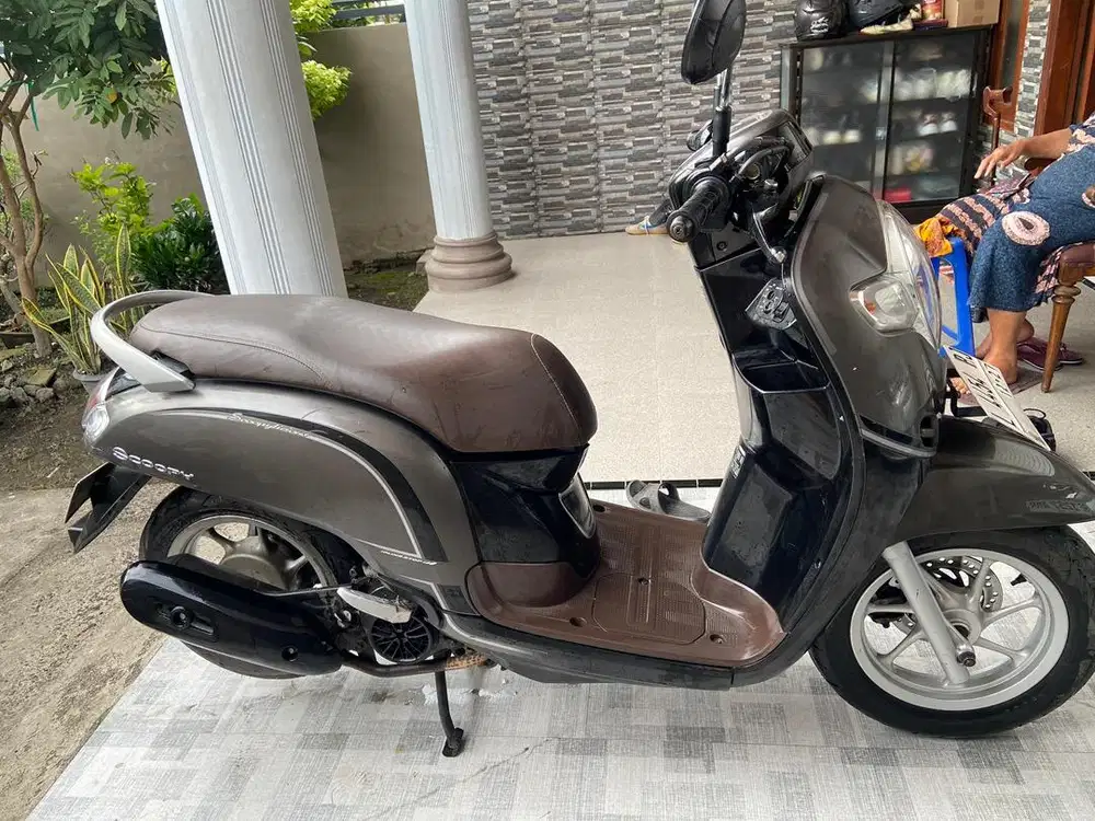 Scoopy Stylish - 2017