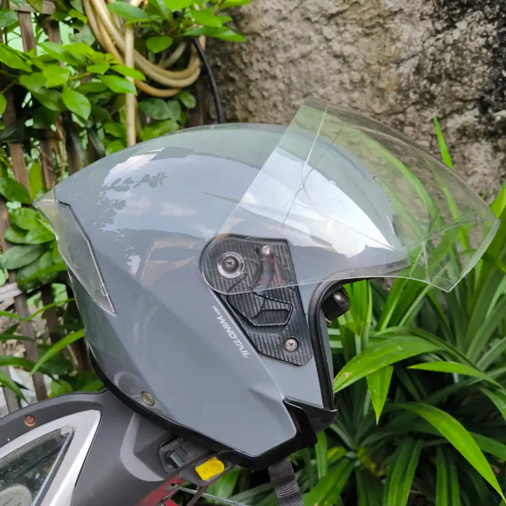 Helm RSV New Windtail Grey Glossy 2nd size L