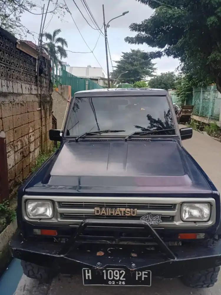 Daihatsu tatf Gt F70 4x4 Thn 1990 5speed