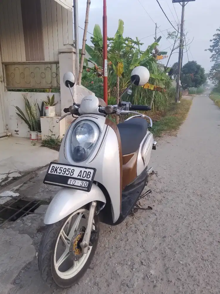 Scoopy 2012  ss lengkap pajak 2023 plat 2025