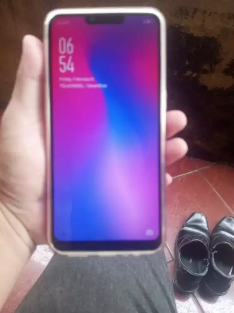 Oppo a5s warna merah