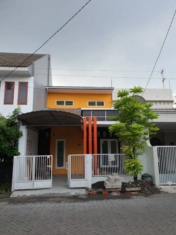 Rumah Rungkut 4 kamar bagus dkt mcd dan superindo