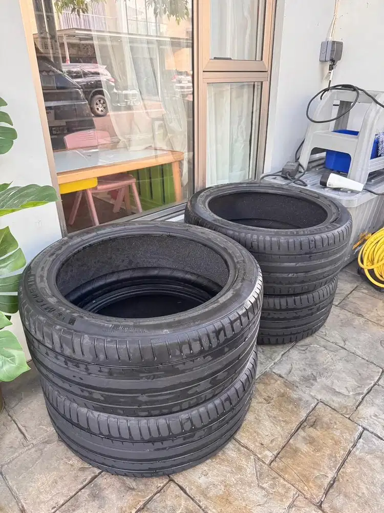 Ban Bekas Ioniq 5 Michelin Pilot Sport EV 255/45/20